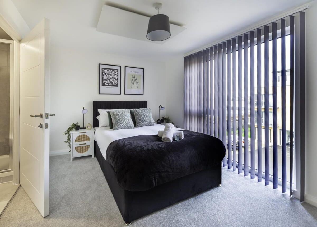 Modern And Bright 2 Bed Apartment In Ashford Ashford  Eksteriør bilde