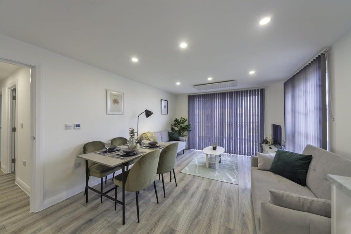 Modern And Bright 2 Bed Apartment In Ashford Ashford  Eksteriør bilde
